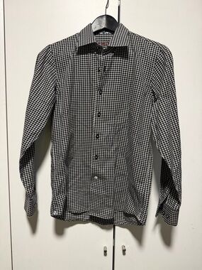 Robert Graham Black & White Geometric Button-Up Shirt